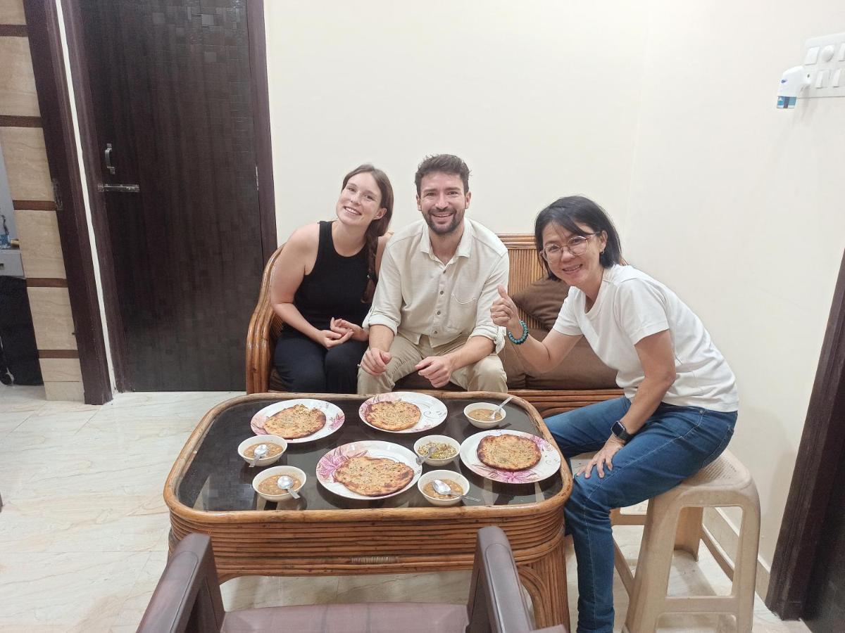 אמריצר 4N Homestay- Golden Temple View מראה חיצוני תמונה
