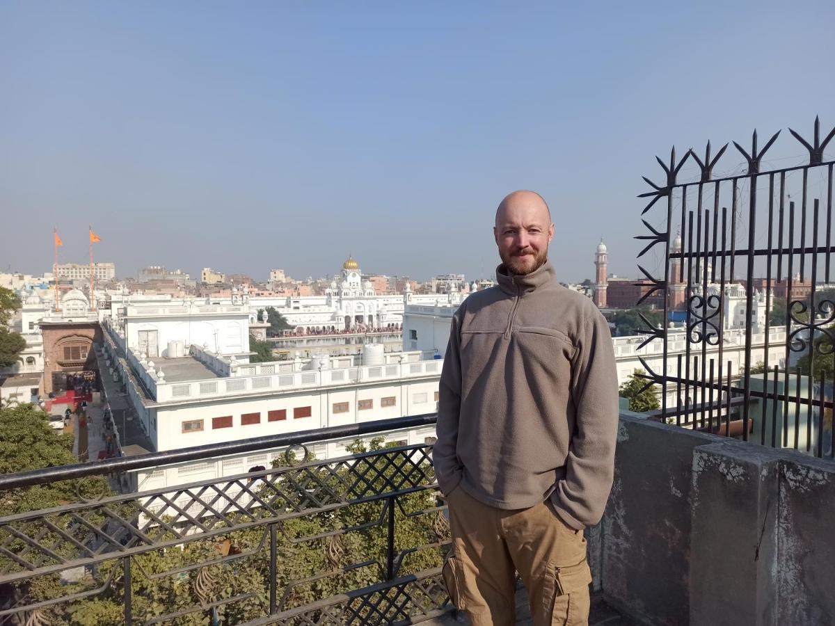 אמריצר 4N Homestay- Golden Temple View מראה חיצוני תמונה